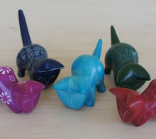 Load image into Gallery viewer, Bookshelf Cat Figures