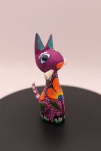 Load image into Gallery viewer, Small Hand Carved Oaxacan Cats
