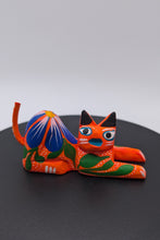 Load image into Gallery viewer, Small Hand Carved Oaxacan Cats
