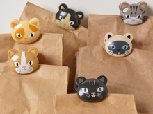 Load image into Gallery viewer, Cat Bag Clips

