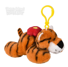 Load image into Gallery viewer, 3.5" Might Quakes Tiger Backpack Clip
