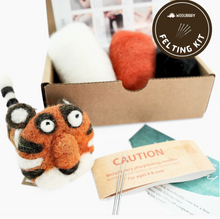 Load image into Gallery viewer, DIY Tiger Needle Felting Kit
