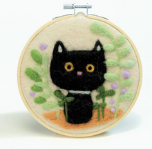 Load image into Gallery viewer, DIY Mystic Garden Whiskers Wool Painting Kit
