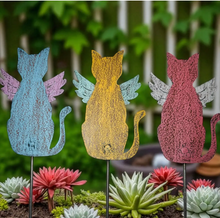 Load image into Gallery viewer, Recycled Metal Memorial Cat Plant Stake
