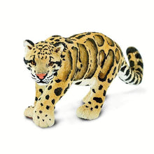 Load image into Gallery viewer, Clouded Leopard Figure
