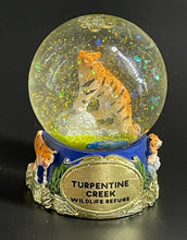 Load image into Gallery viewer, Tiger Water Globe
